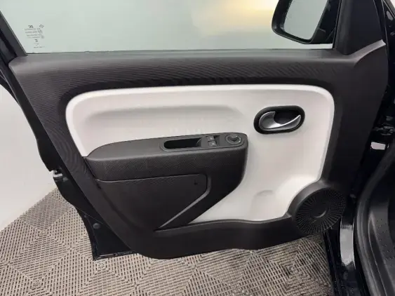 RENAULT TWINGO ELECTRIQUE III - voiture d'occasion - Photo 17