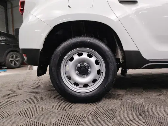 DACIA DUSTER II - voiture d'occasion - Photo 24