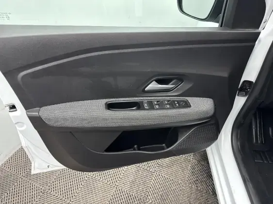 DACIA SANDERO III - voiture d'occasion - Photo 18