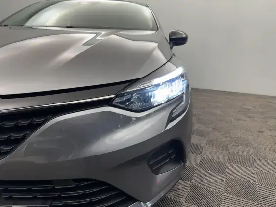 RENAULT CLIO V - voiture d'occasion - Photo 21