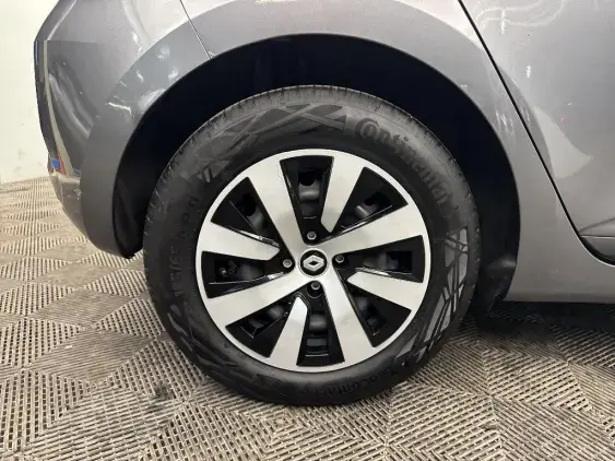 RENAULT CLIO V - voiture d'occasion - Photo 24