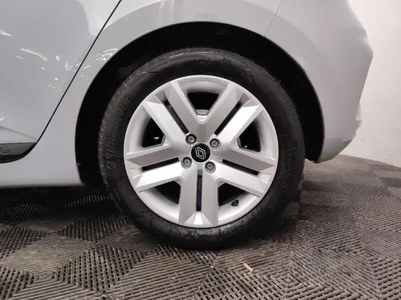 RENAULT CLIO V - voiture d'occasion - Photo 24