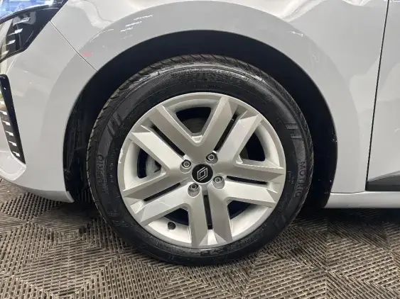 RENAULT CLIO V - voiture d'occasion - Photo 23