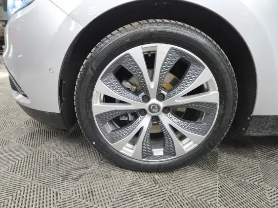 RENAULT SCENIC IV - voiture d'occasion - Photo 23