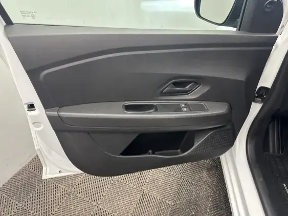 DACIA SANDERO III - voiture d'occasion - Photo 18