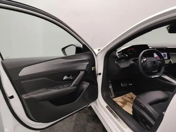 PEUGEOT 308 III - voiture d'occasion - Photo 19