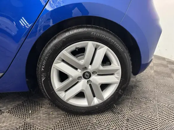 RENAULT CLIO V - voiture d'occasion - Photo 24