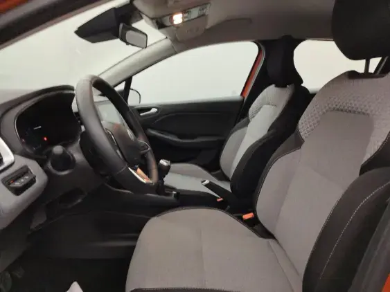 RENAULT CLIO V - voiture d'occasion - Photo 18