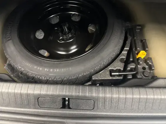 CITROEN C4 III - voiture d'occasion - Photo 17