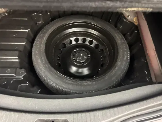 RENAULT SCENIC IV - voiture d'occasion - Photo 17