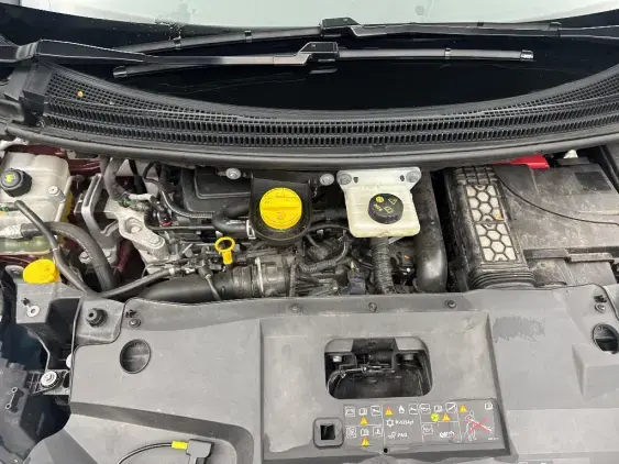 RENAULT SCENIC IV - voiture d'occasion - Photo 21