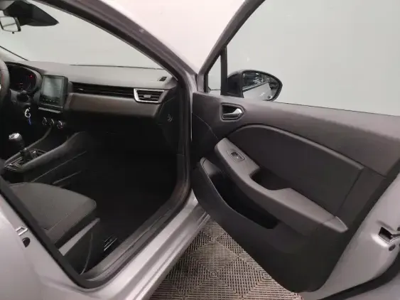 RENAULT CLIO V - voiture d'occasion - Photo 19