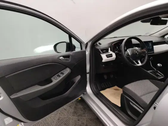 RENAULT CLIO V - voiture d'occasion - Photo 19