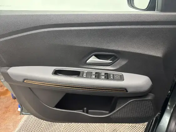 DACIA SANDERO III - voiture d'occasion - Photo 19