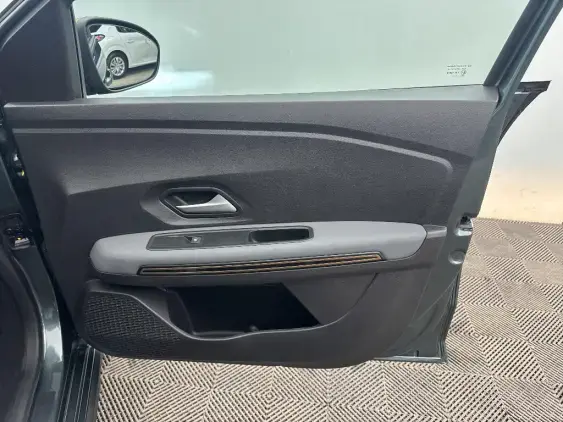 DACIA SANDERO III - voiture d'occasion - Photo 20