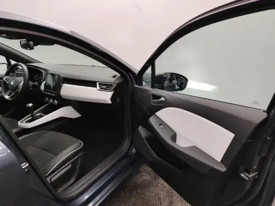 RENAULT CLIO V - voiture d'occasion - Photo 20