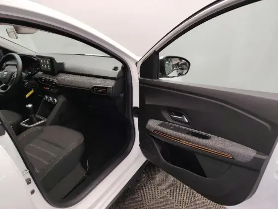 DACIA SANDERO III - voiture d'occasion - Photo 20