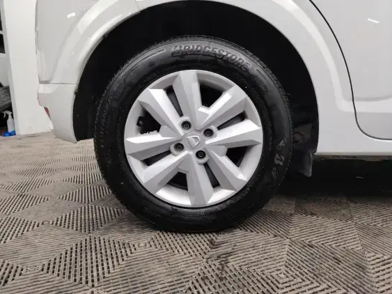 DACIA SANDERO III - voiture d'occasion - Photo 24