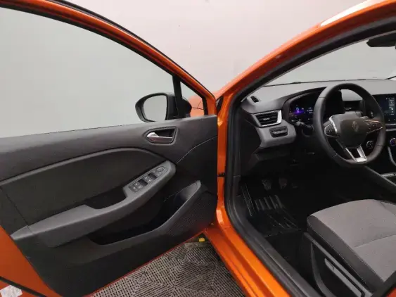 RENAULT CLIO V - voiture d'occasion - Photo 19