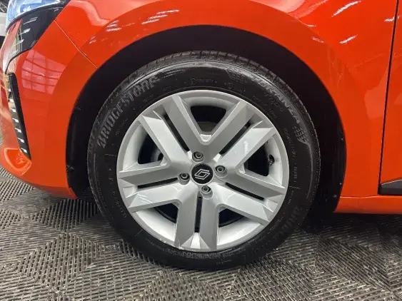 RENAULT CLIO V - voiture d'occasion - Photo 23