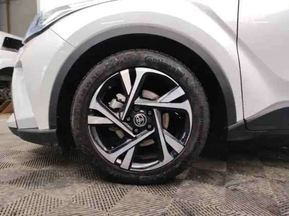 TOYOTA C-HR - voiture d'occasion - Photo 23