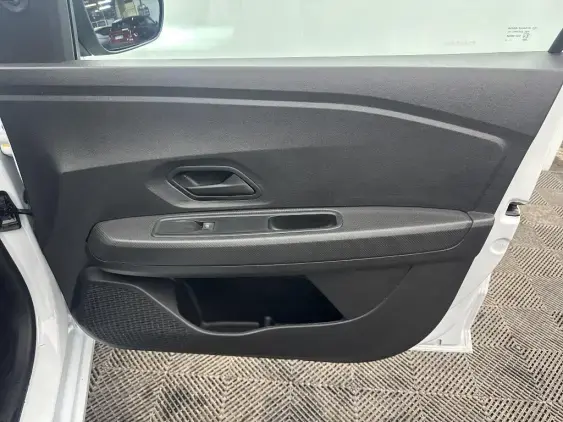 DACIA SANDERO III - voiture d'occasion - Photo 20