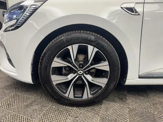 RENAULT CLIO V - voiture d'occasion - Photo 23