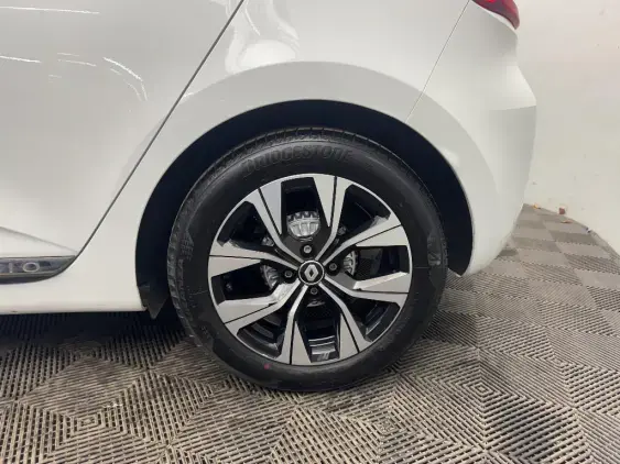 RENAULT CLIO V - voiture d'occasion - Photo 24