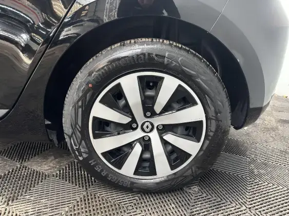 RENAULT CLIO V - voiture d'occasion - Photo 23