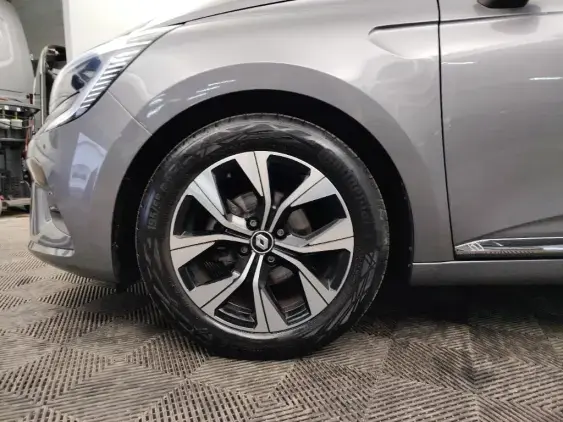 RENAULT CLIO V - voiture d'occasion - Photo 23