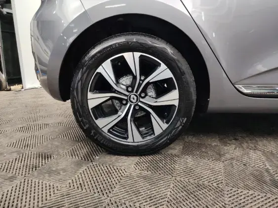 RENAULT CLIO V - voiture d'occasion - Photo 25