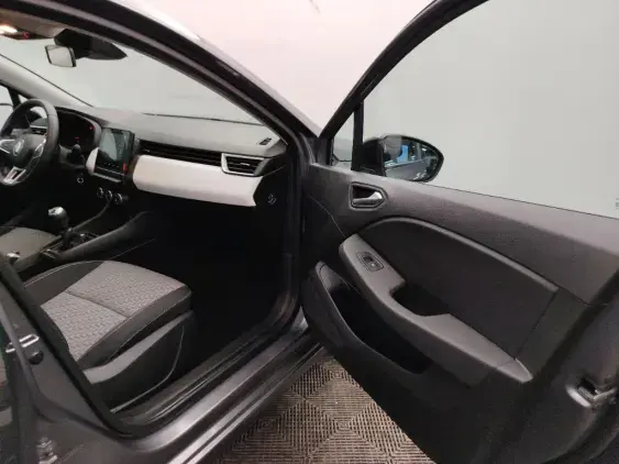 RENAULT CLIO V - voiture d'occasion - Photo 19