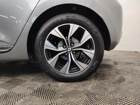 RENAULT CLIO V - voiture d'occasion - Photo 23