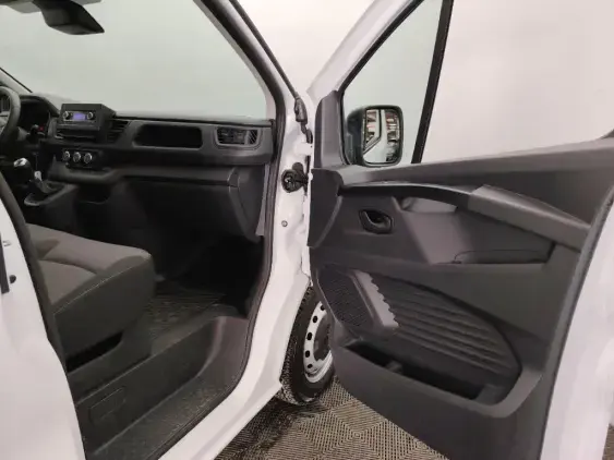 RENAULT TRAFIC FG III - voiture d'occasion - Photo 15