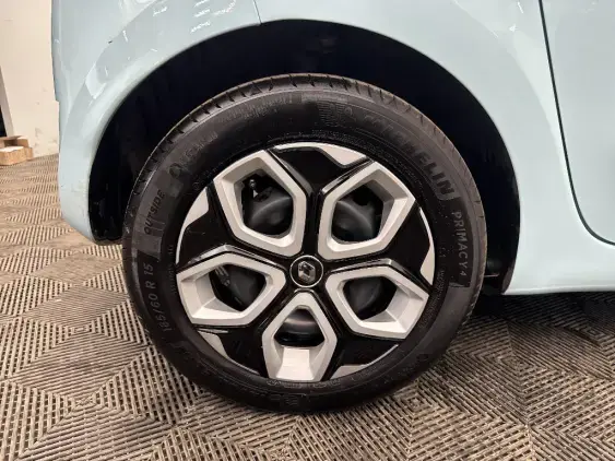 RENAULT TWINGO ELECTRIQUE III - voiture d'occasion - Photo 22