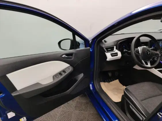 RENAULT CLIO V - voiture d'occasion - Photo 19