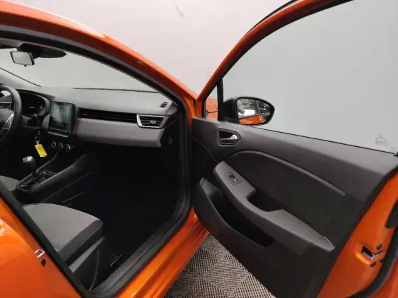 RENAULT CLIO V - voiture d'occasion - Photo 20