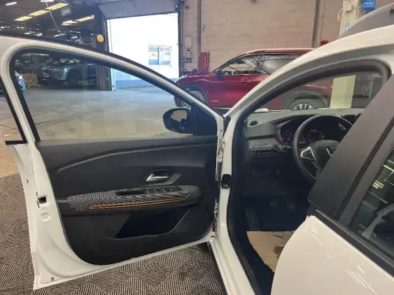 DACIA SANDERO III - voiture d'occasion - Photo 19