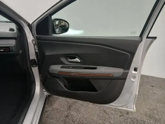 DACIA SANDERO III - voiture d'occasion - Photo 20