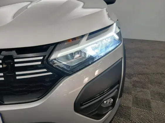 DACIA SANDERO III - voiture d'occasion - Photo 22