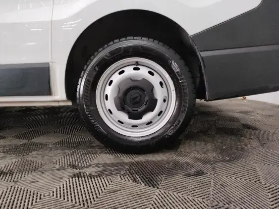 RENAULT TRAFIC FG III - voiture d'occasion - Photo 19