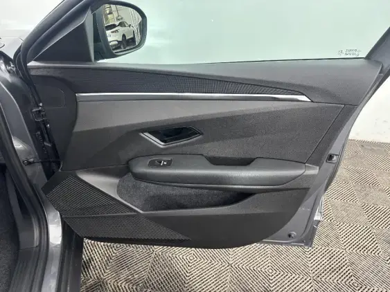 RENAULT MEGANE V - voiture d'occasion - Photo 20