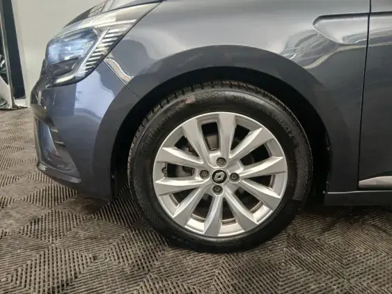 RENAULT CLIO V - voiture d'occasion - Photo 23