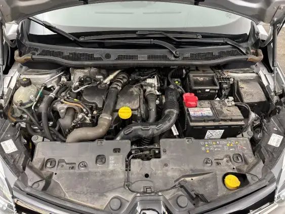 RENAULT CAPTUR - voiture d'occasion - Photo 21