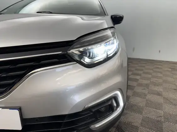 RENAULT CAPTUR - voiture d'occasion - Photo 22