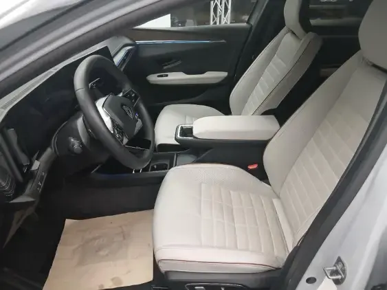 RENAULT MEGANE V - voiture d'occasion - Photo 18