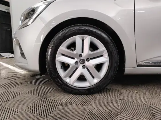 RENAULT CLIO V - voiture d'occasion - Photo 23