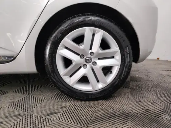 RENAULT CLIO V - voiture d'occasion - Photo 24