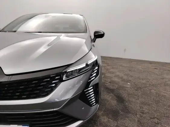 RENAULT CLIO V - voiture d'occasion - Photo 22