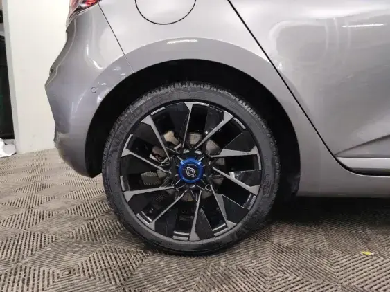 RENAULT CLIO V - voiture d'occasion - Photo 25